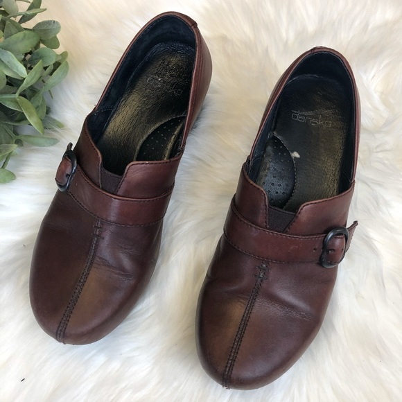 Dansko Shoes - Dansko Tamara Brown Clogs 39